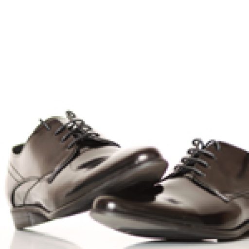 chaussures brillantes